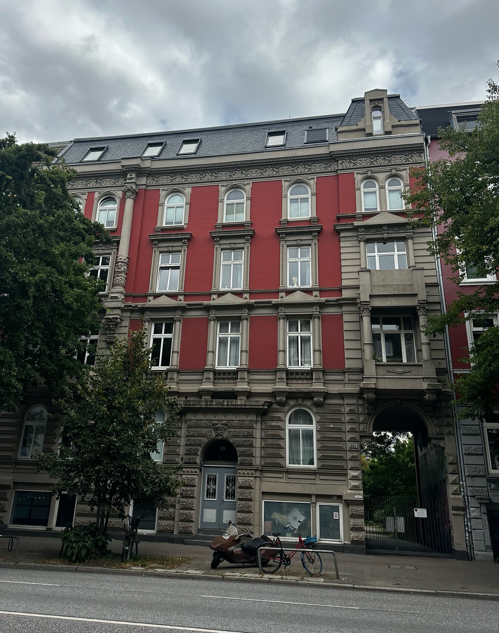 Fassade der Stresemannstraße 89